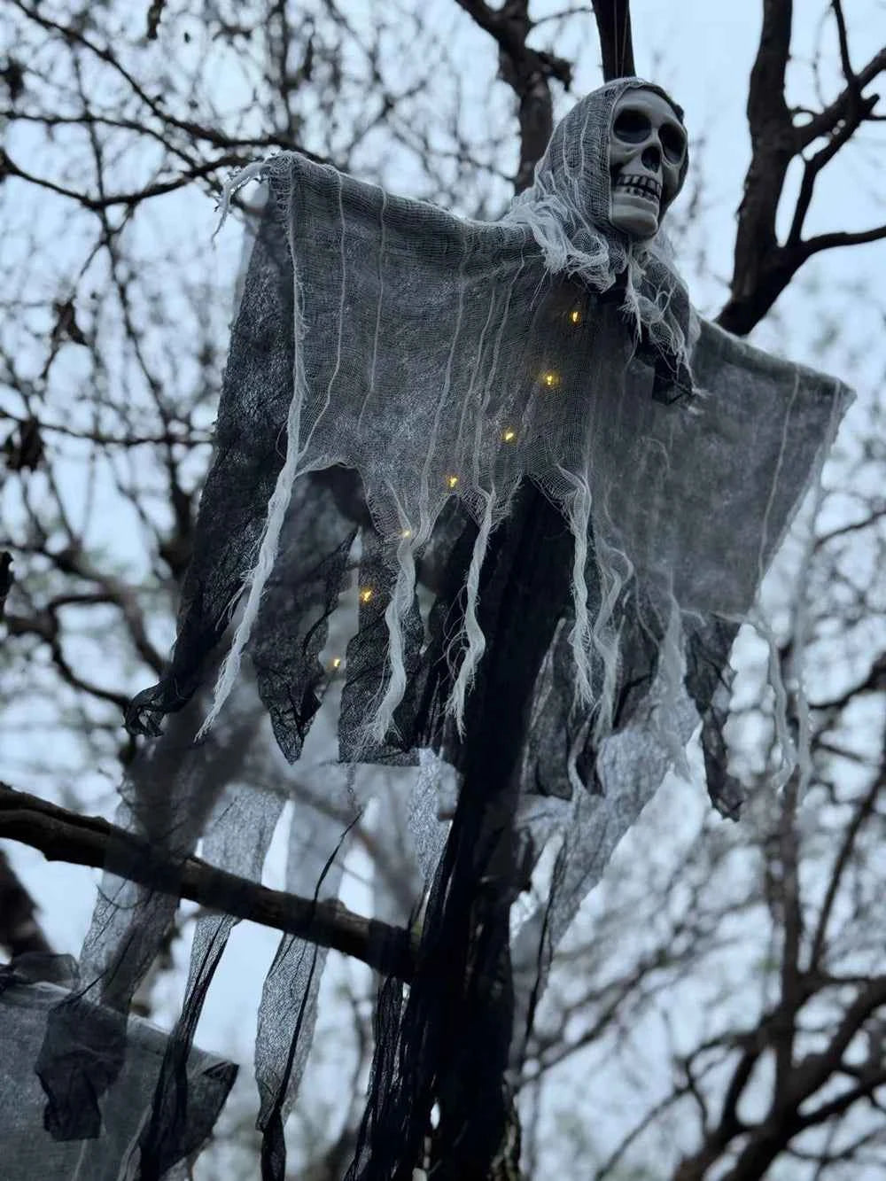 GhostGlow™ — Fantasma LED de Halloween